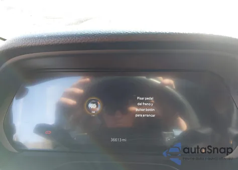 2021 Jeep Grand Cherokee L Limited 4X4 z USA, uszkodzony, nr VIN 1C4RJKBG4M8127805